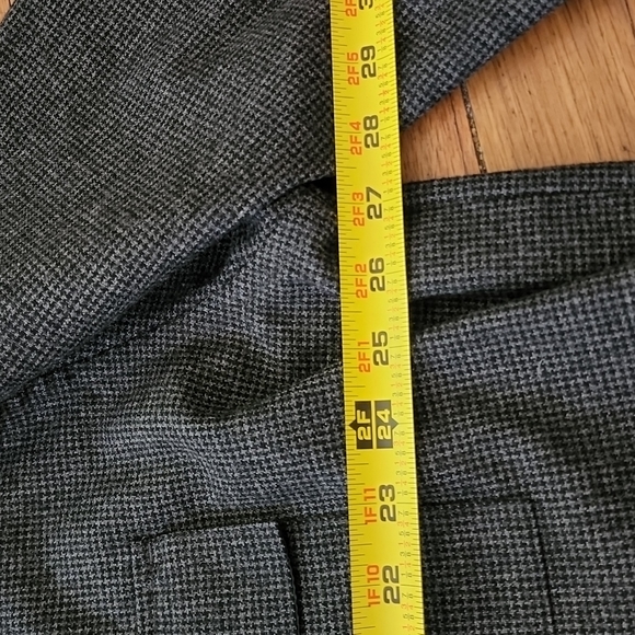 Men's Eddie Bauer wool blend button front shirt - Picture 6 of 7